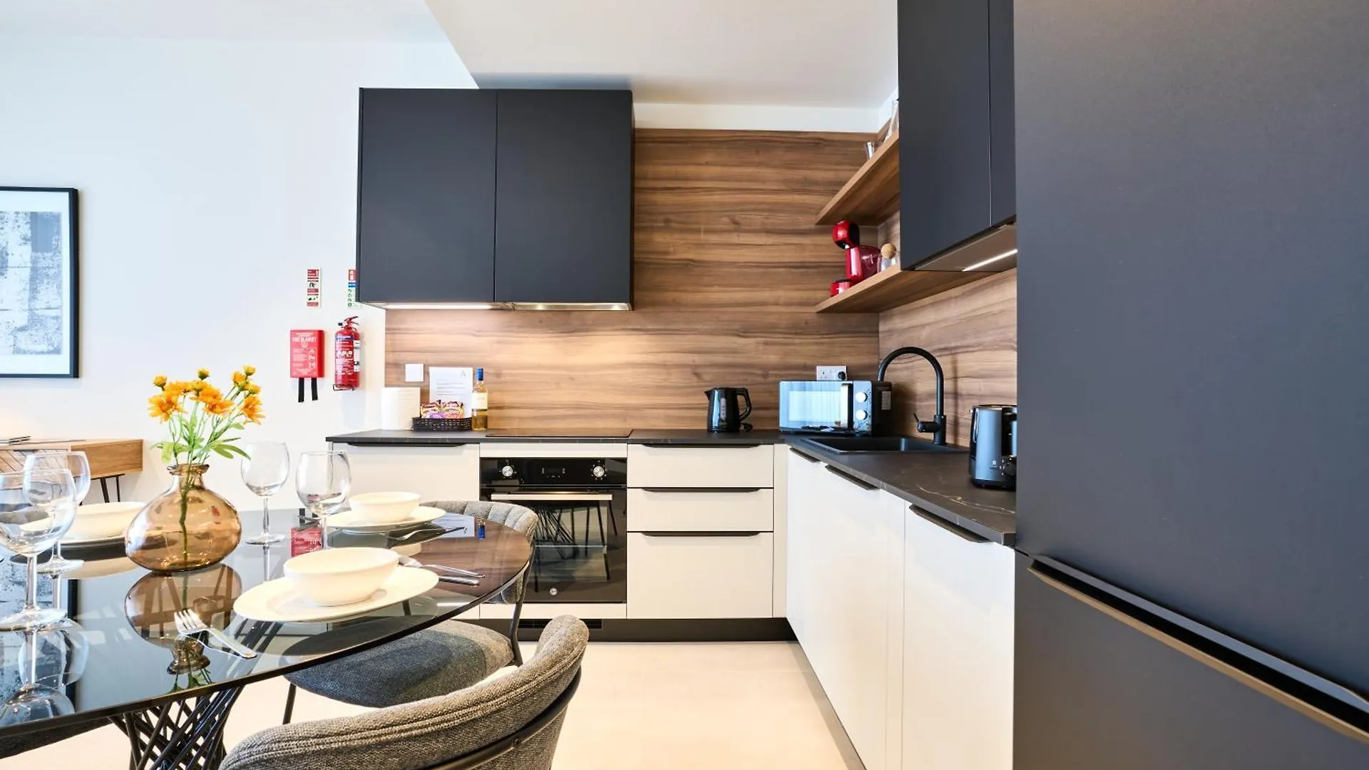 Mercury One Bedroom Haven With Fantastic Views Saint Julian's Apartment