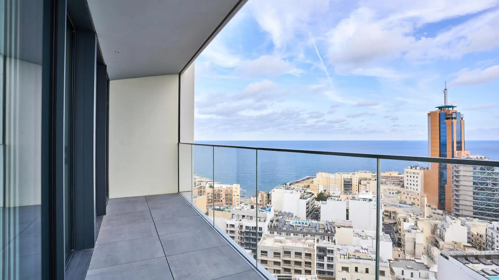 Mercury One Bedroom Haven With Fantastic Views San Ġiljan