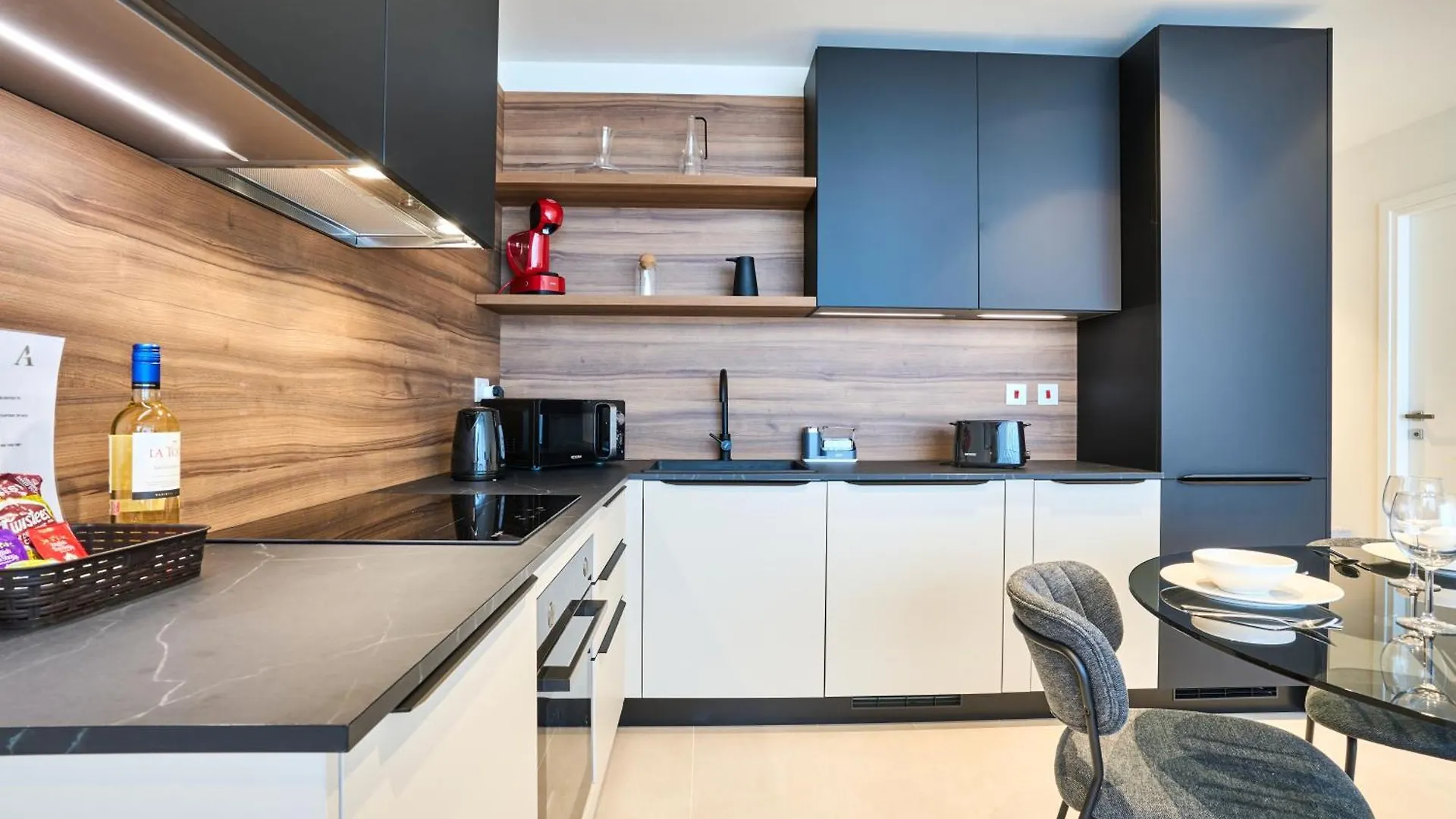 Mercury One Bedroom Haven With Fantastic Views Saint Julian's